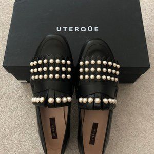 Spanish Brand Uterque Flat shoes